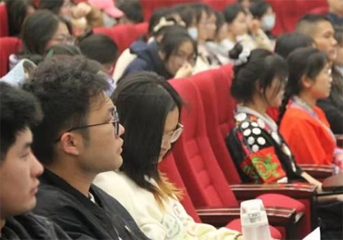 學(xué)習(xí)貫徹中央民族工作會議精神的宿遷實踐講座