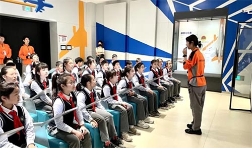 東方綠舟研學(xué) 安全護航成長——五年級社會實踐活動