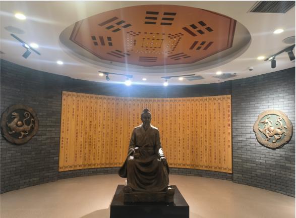 【一臨薪火實踐團】“走進華夏中原 開啟中醫(yī)之旅”薪火實踐團杏林偵察小分隊探尋河南中醫(yī)藥大學博物館