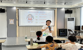 佛山大學(xué)“尋跡·傳承”實(shí)踐團(tuán)愛心義教黃洞，助力鄉(xiāng)村振興
