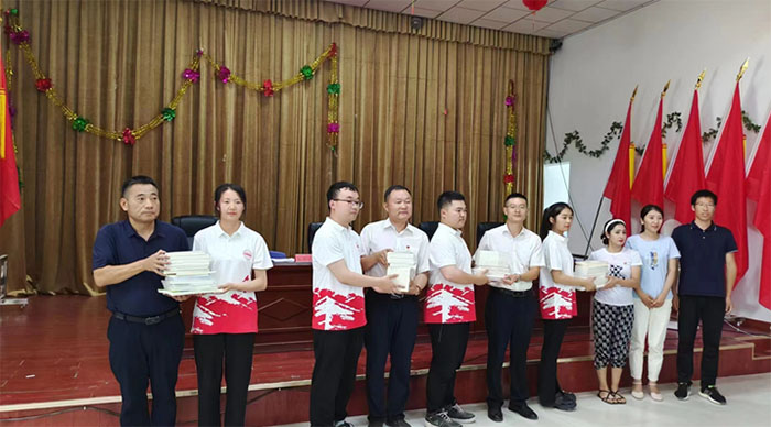 “推廣普及林果精深加工先進(jìn)實(shí)用技術(shù)，努力促進(jìn)科技成果轉(zhuǎn)化”宣講團(tuán)赴且末縣開展三下鄉(xiāng)暑期社會實(shí)踐活動