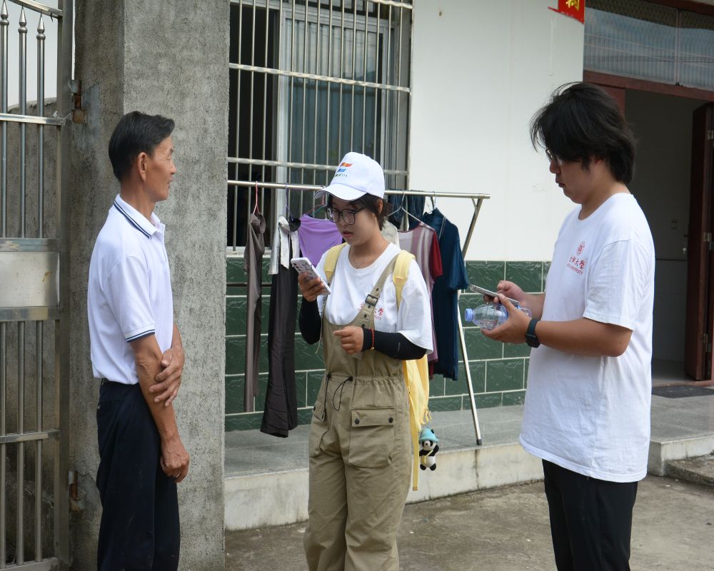 以青年踏實(shí)之我，逐鄉(xiāng)村振興之陽(yáng) —合肥大學(xué)“岳”動(dòng)青春，遇“踐”盛夏實(shí)踐隊(duì) 赴安慶