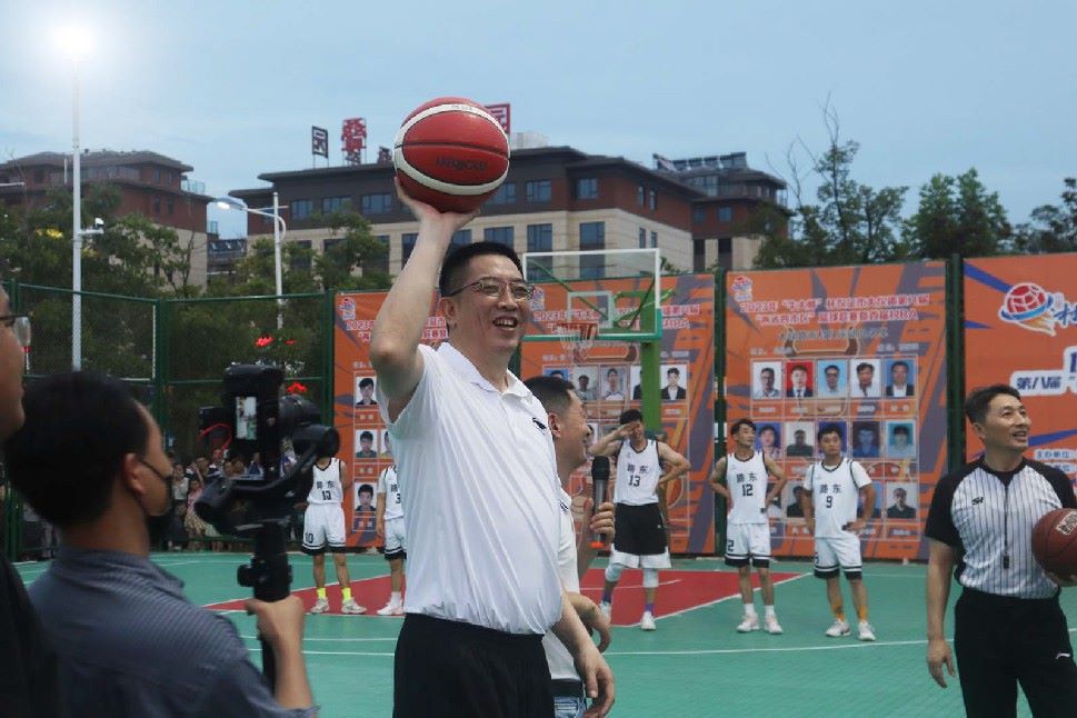 無錫職業(yè)技術(shù)學(xué)院學(xué)子三下鄉(xiāng)：接力“村BA”，鄉(xiāng)村再振興
