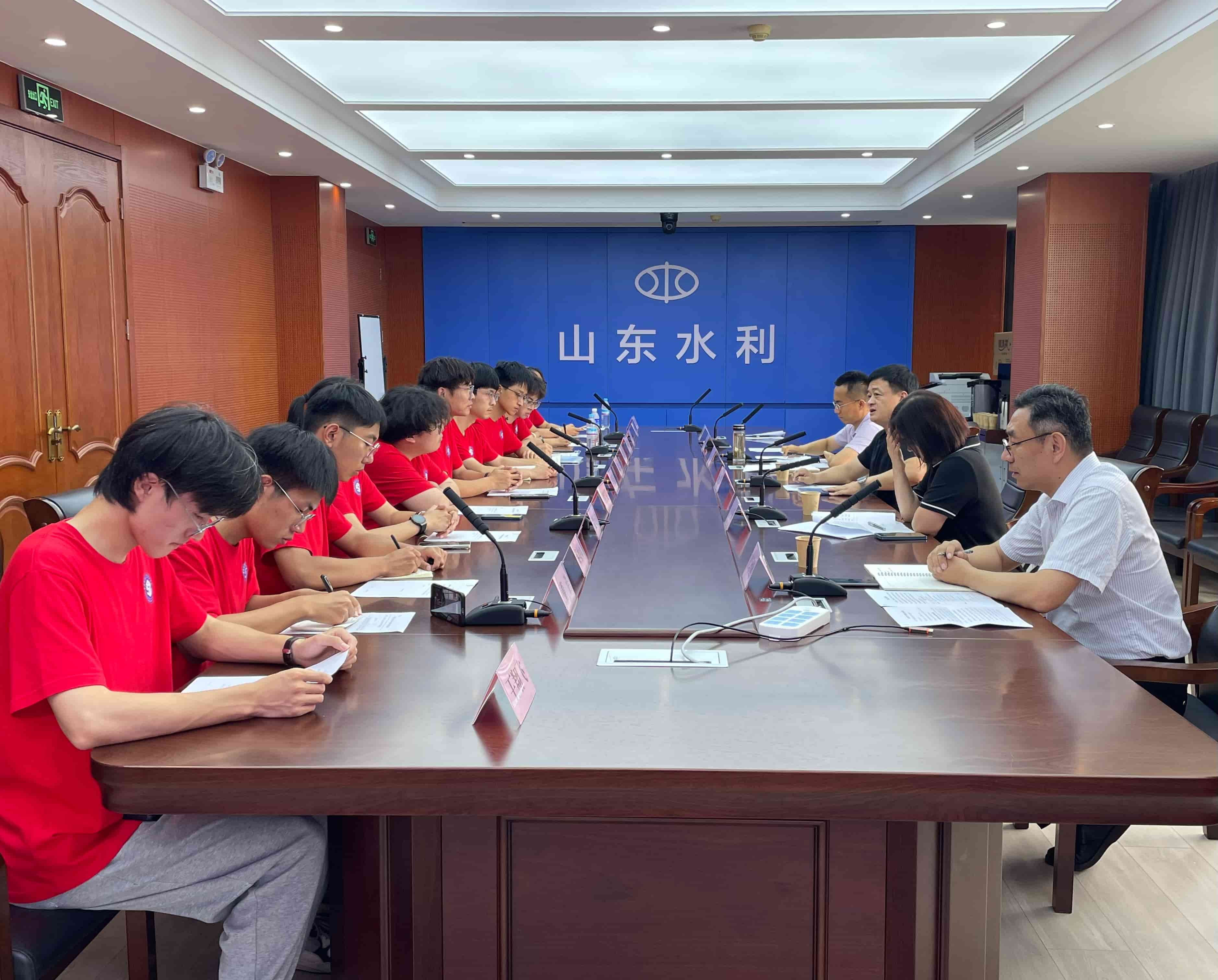 “青襟數(shù)維，共護(hù)黃河”社會(huì)實(shí)踐團(tuán) 赴山東省水利廳參觀學(xué)習(xí)