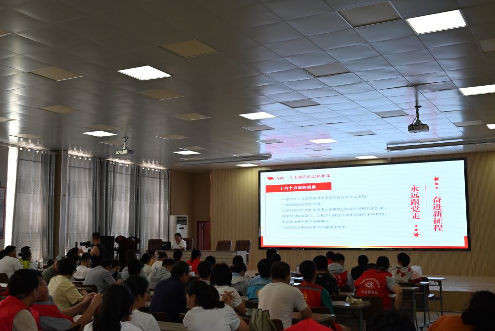 黨的二十大宣講隊(duì)順利開展社會實(shí)踐活動