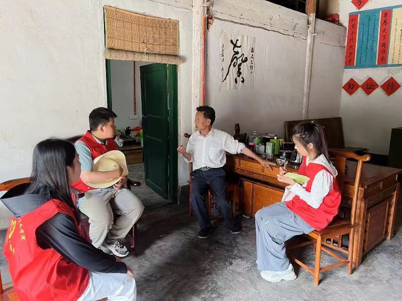 陜西理工大學(xué)三下鄉(xiāng)：探尋紅二十五軍舊址，走好新時(shí)代“長征路”