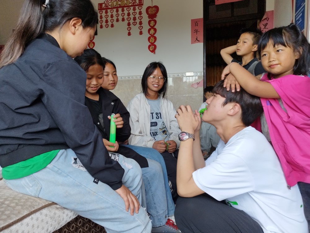 從中石大學(xué)生到支教老師有多遠(yuǎn)？他們用青春作答