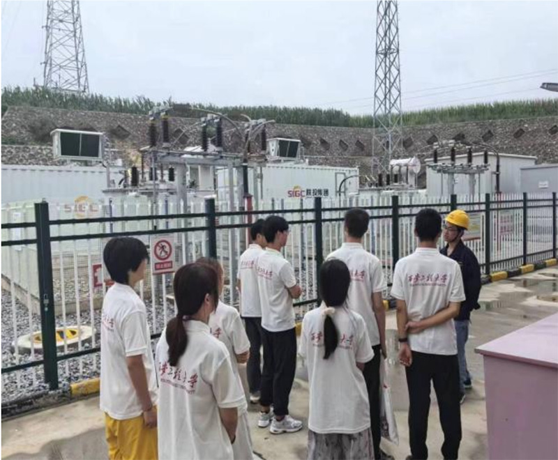 “點亮未來，電亮夢想”暑期社會實踐團(tuán)隊赴永壽利民風(fēng)電場參觀學(xué)習(xí)