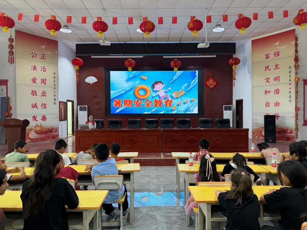 知識與歡樂同在，暑假成長不停歇