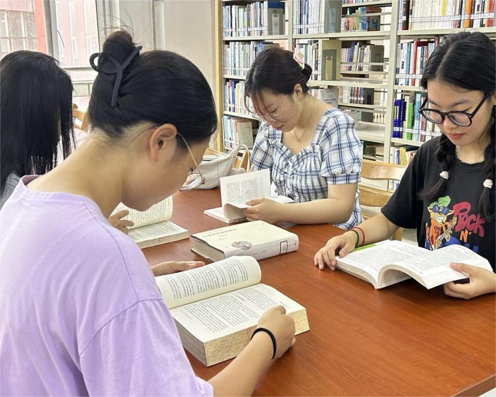 砥礪奮進(jìn)新征程，勞動教育記心間