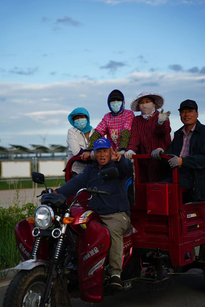 北華航天工業(yè)學(xué)院學(xué)子三下鄉(xiāng)：鄉(xiāng)村振興，播種希望