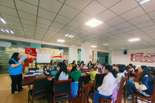 母愛如海，感恩行動——社區(qū)母親節(jié)公益活動