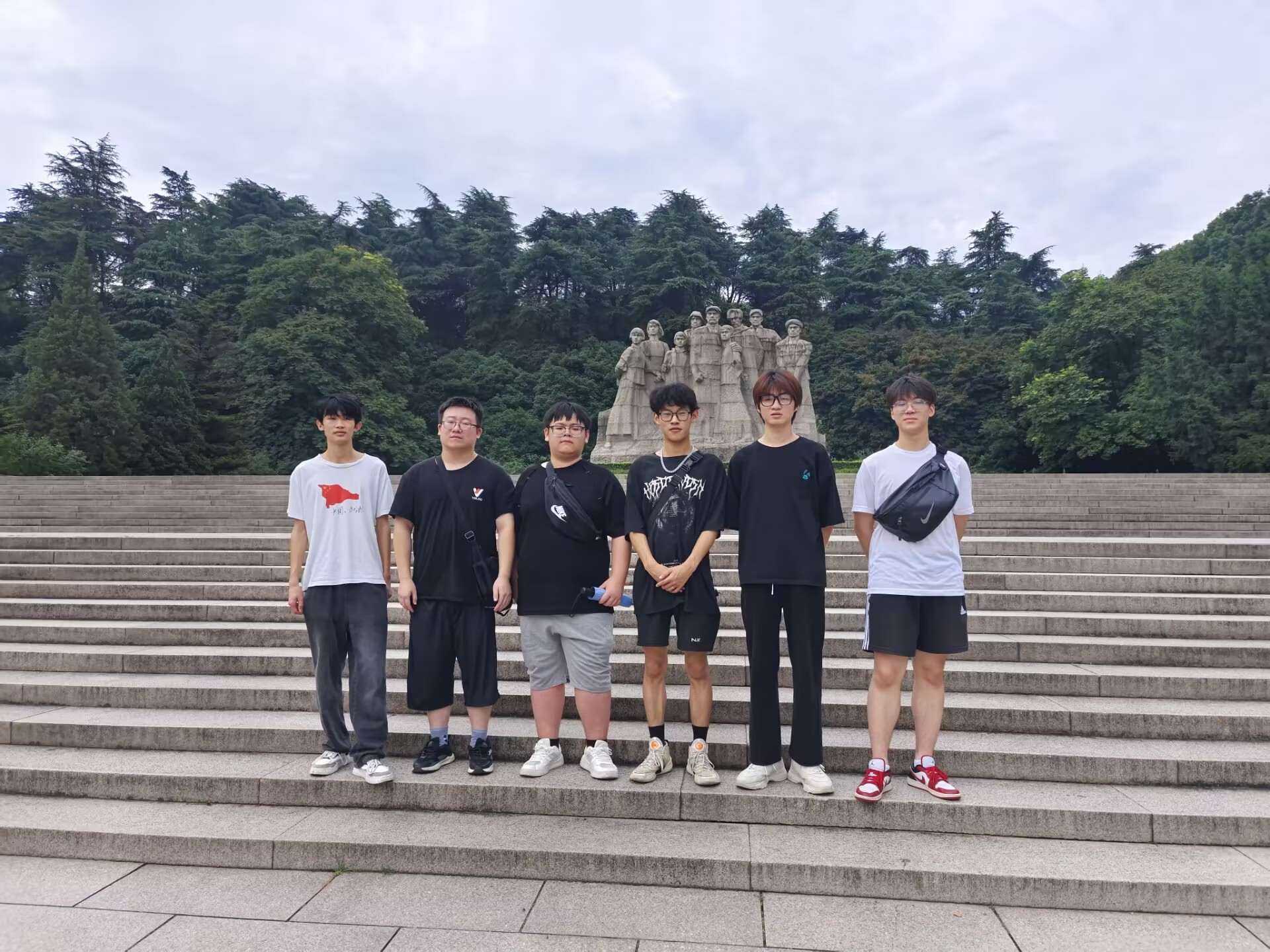 地信學(xué)子赴南京紅色紀念館開展“體悟紅色精神，傳承紅色基因”主題實踐項目